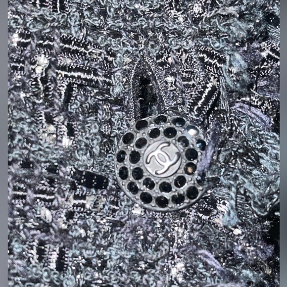 CHANEL Vintage  🌟 Cashmere blend 100% AUTHENTIC - Picture 7 of 16